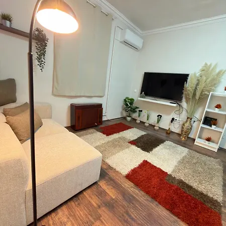 Boldog Deluxe 公寓